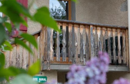 Saint-Julien-la-Vetre House | Charmant gîte avec terrasse, jardin, animaux acceptés - FR-1-496-290