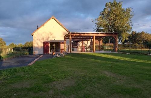 Saligny-sur-Roudon House | Charmant gîte Sologne Bourbonnaise avec terrasse et clim - FR-1-489-379