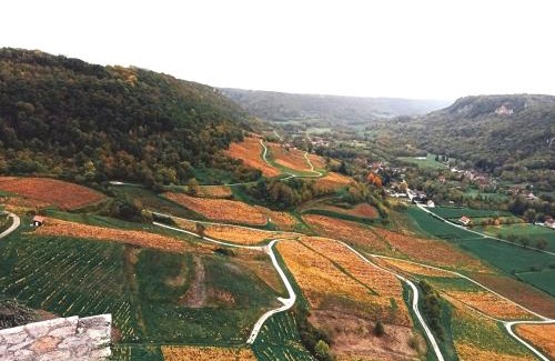 Mirebel Apartment | Charmant Gite 6 Places Secteur Jura