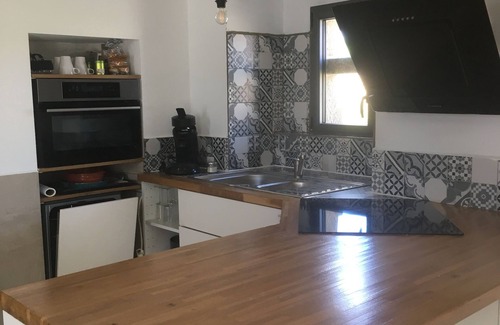 Saint-Pol-de-Leon House | Charmant Penty Proche du Gr34 et de la Plage