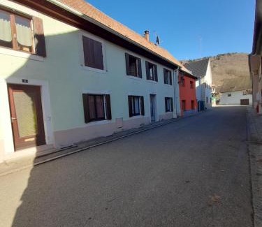 Saint-Amarin Apartment | Charmant petit appartement avec bel exterieur.