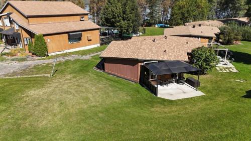 Val-Brillant Ski Chalet | Charmant Petit Condo Ski