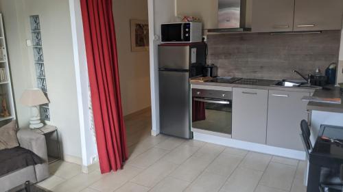 Quartier du Port Apartment | Charmant studio tout proche du port