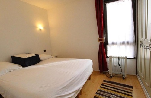 Bagneres-de-Luchon Apartment | Charmant T2 avec balcon, parking privé, au pied du télécabine - Bagnères-de-Luchon - FR-1-313-198