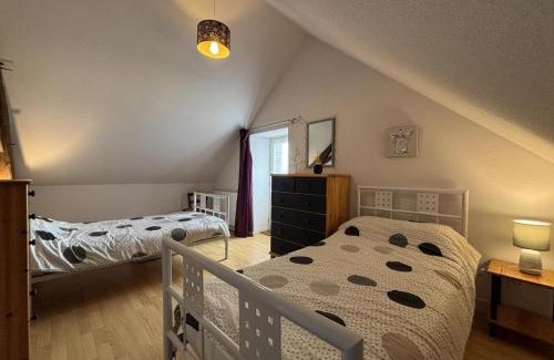 Bourbon-l'Archambault House | Charmante fermette indépendante, animaux acceptés, terrasse et jardin - FR-1-489-87