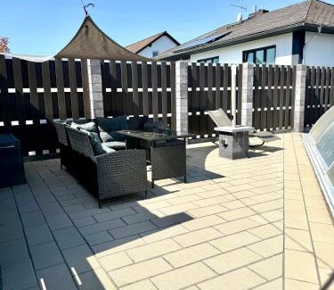 Villmar Apartment | Charmante Ferienwohnung Ziegler mit Pool