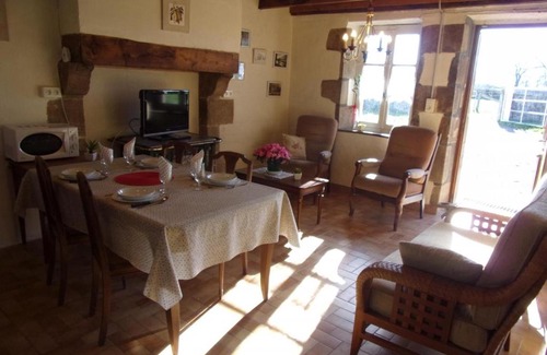 Vieure House | Charmante fermette à Vieure, animaux acceptés, draps inclus - FR-1-489-311