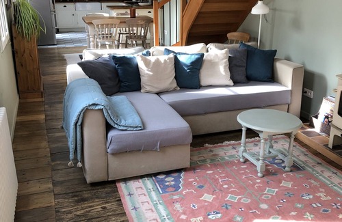 Dinan House | Charmante Maison à Colombage Avec Jardinet en Plein Centre Ville Historique