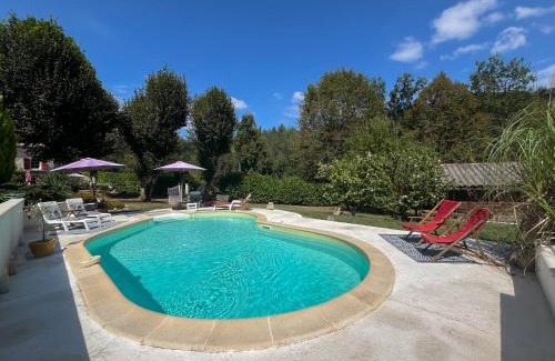 Bajamont House | Charmante maison avec piscine en pleine campagne