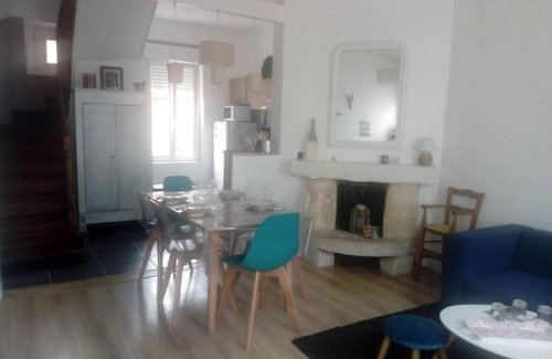 Le Treport House | Charmante Maison et sa Cour Anglaise