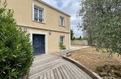 Le Poire-sur-Vie House | Charmante Maison Familiale Agréable Exterieur