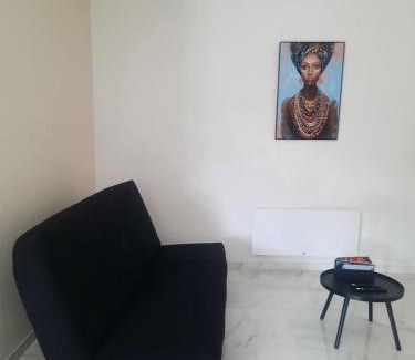 Thenioux Apartment | Charmante maison rénovée