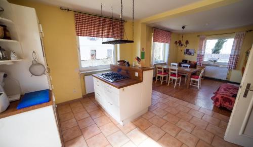 Hochdorf-Assenheim House | Charmantes Turmzimmer