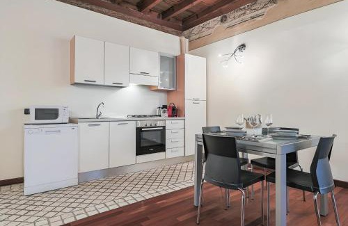 Ferrara Historic Centre Apartment | Charme Ferrara View of Piazza Trento - Trieste