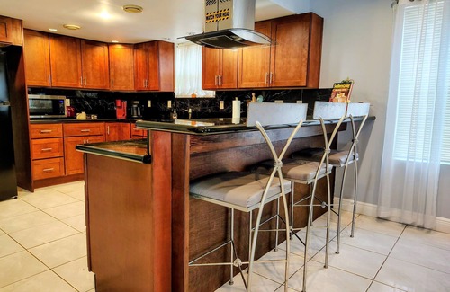 Lakeview House | Charmed New Orleans Lakeview Neighborhood Living