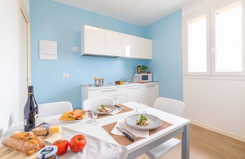 Borghetto Santo Spirito Apartment | Charming Holiday Apartment in Borghetto Santo Spirito with Private Garage