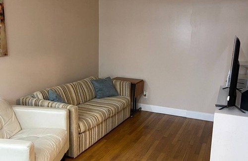 Little Ranches Apartment | Charming 1-bedroom apartment in lovely Hollywood, Fl with WiFi, AC