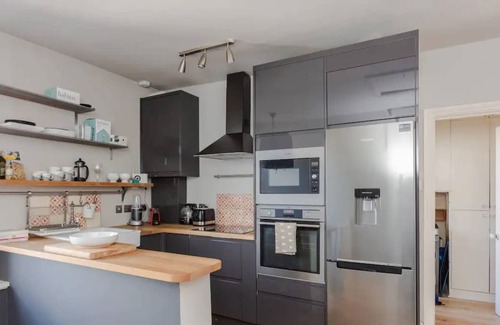 Dulwich Apartment | Charming 1 Bedroom Apartment in Vibrant East Dulwich