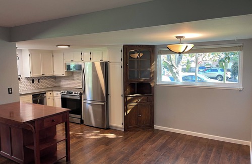 Los Gatos Condo | Charming 1-bedroom condo with AC in fabulous Los Gatos