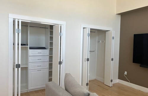 Uptown Oakland Condo | Charming 1-bedroom condo in enchanting Oakland with WiFi