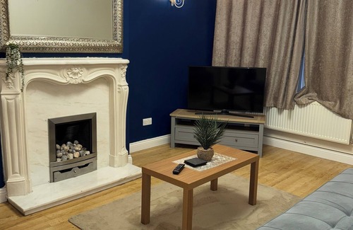 Leicester House | Charming 1-bedroom house in pleasant Thurmaston with WiFi