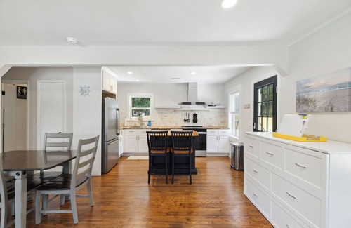 Sunset Park House | Charming 1-bedroom house in Wilmington 5 Minutes From Downtown, 20 to the beach