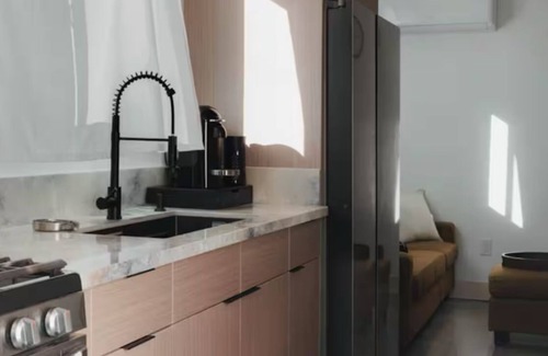 West Whittier-Los Nietos House | Charming 1-bedroom house with AC and WiFi in Whittier