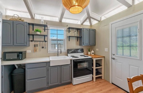 Apopka House | Charming 1-bedroom mother-in-law suite w/full kitchen in delightful Apopka