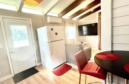 Apopka House | Charming 1-bedroom mother-in-law suite w/full kitchen in delightful Apopka