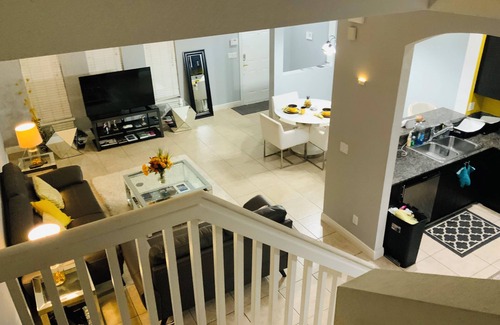 Miramar House | Charming 1 bedroom townhome with AC, parking, and WiFi in beautiful Miramar.