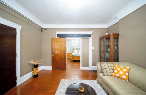 East Orange House | Charming 1-bedroom house in lovely East Orange with WiFi, AC