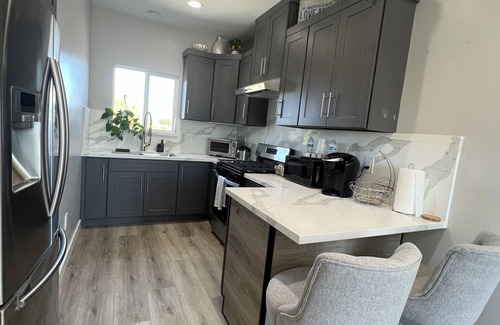 Westminster Condo | Charming 1-bedroom condo in terrific Westminster with AC, WiFi