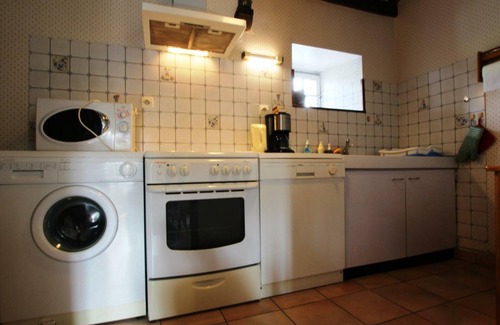 Hudimesnil Cottage | Charming 17th-century rustic house in Hudimesnil