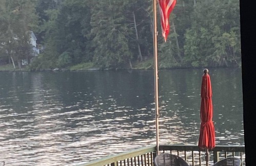 Lake George Cottage | Charming 1920's cottage on Lake George w/boat slip & sundeck.
