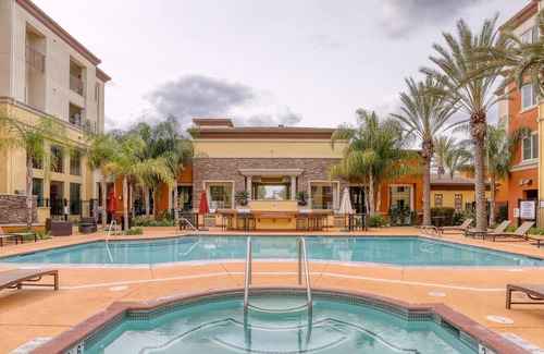 Edenvale Apartment | Charming 1BR in South San Jose, Gym + Pool