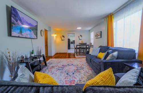 Cleveland Heights Apartment | Charming 2 Bed Room in Cleveland