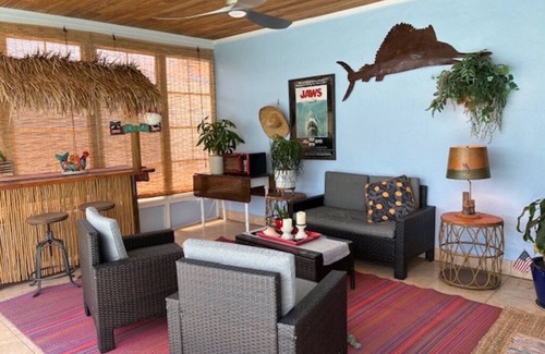 Gulf Harbors House | Charming 2-bedroom house in lovely New Port Richey with pool.