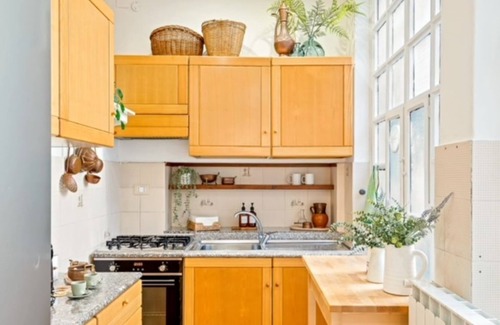 Licciana Nardi Apartment | Charming 2-bedroom apartment in lovely Licciana Nardi with WiFi