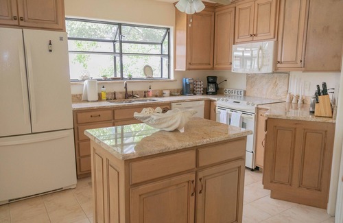 Gulfport House | Charming 2 bedroom 2 bath waterfront property located minutes from the beach.