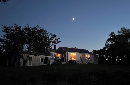 Shawkemo Cottage | Charming 2 bedroom, 2 bath home with water views and steps to private beach