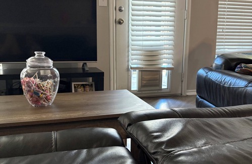 Grapevine Apartment | Charming 2-bedroom apartment with fitness room, WiFi in marvelous Grapevine