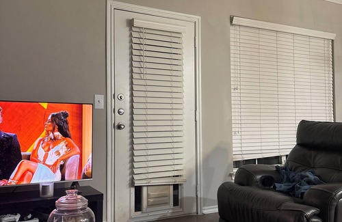 Grapevine Apartment | Charming 2-bedroom apartment with fitness room, WiFi in marvelous Grapevine