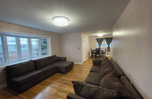 Vauxhall Condo | Charming 2-bedroom condo, 10 minutes from Newark airport, with private parking.