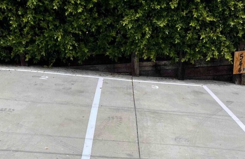 Vista Condo | Charming 2-Bedroom Condo in Secluded Area of Town