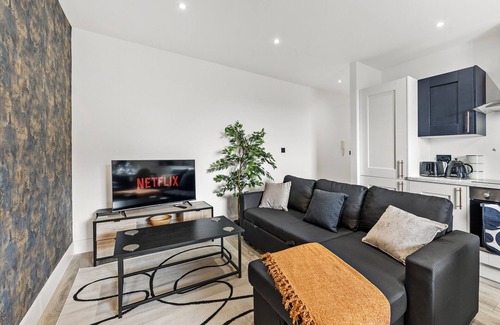Norwich Apartment | Charming 2-Bedroom Flat in Norwich