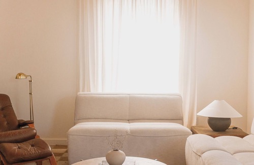 North Austin Civic Association Condo | Charming 2-bedroom near Q2 & The Domain