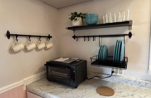 Battle Creek House | Charming 2-bedroom house minutes from downtown Battle Creek.