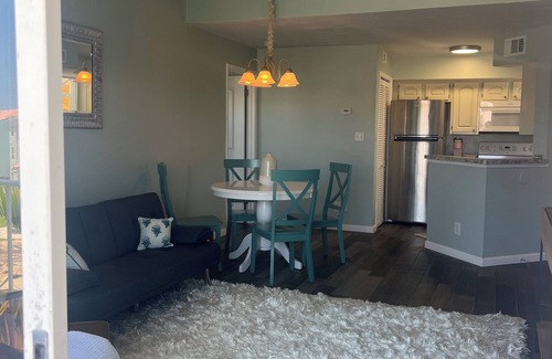 Ocean Side Village Condo | Charming 2 bedroom BeachClub condo in Indialantic. Includes washer/dryer in unit