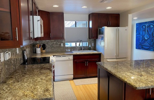 Palm Desert Condo | Charming 2-bedroom condo with AC and WiFi in delightful Palm Desert