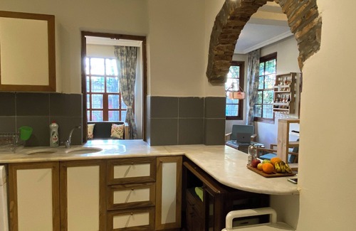 Kaleici Villa | Charming 2-bedroom villa with AC and WiFi in superb Antalya